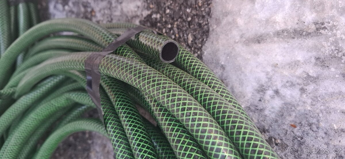 Hadice zahradní 1/2 " - 2