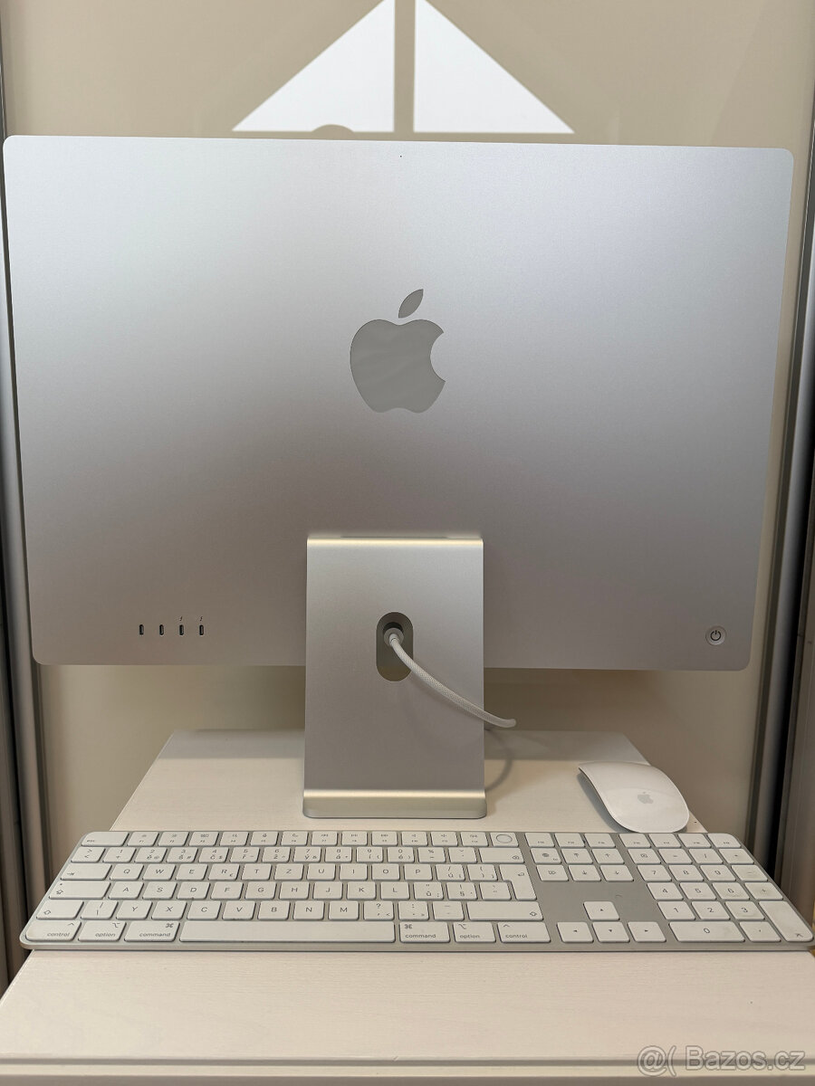 Apple iMac 24" (2021) / 8GPU /SSD 1TB/16GB/ - 2