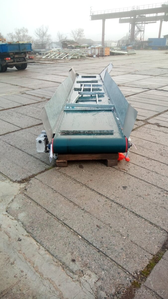 Pásový dopravník 7m - 2