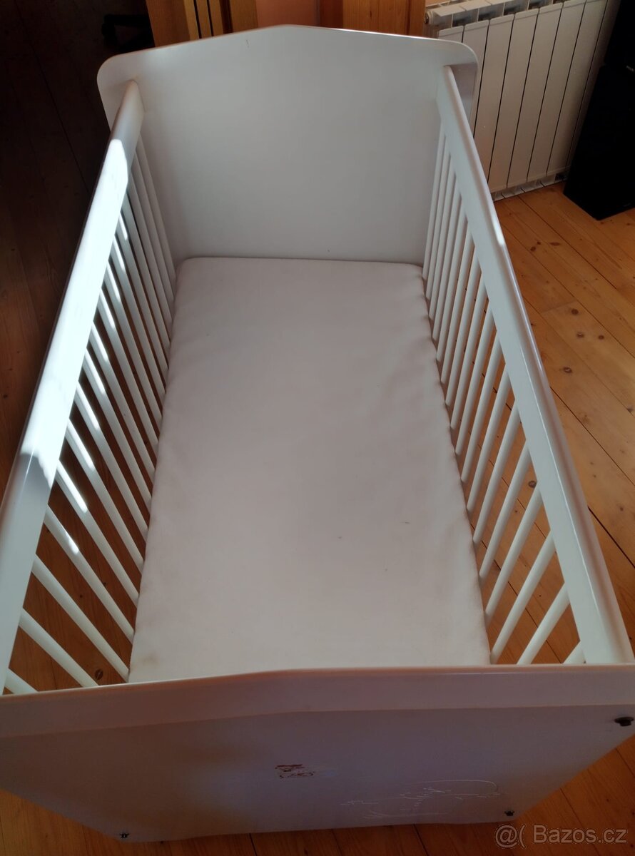 Prodám postýlku - 2
