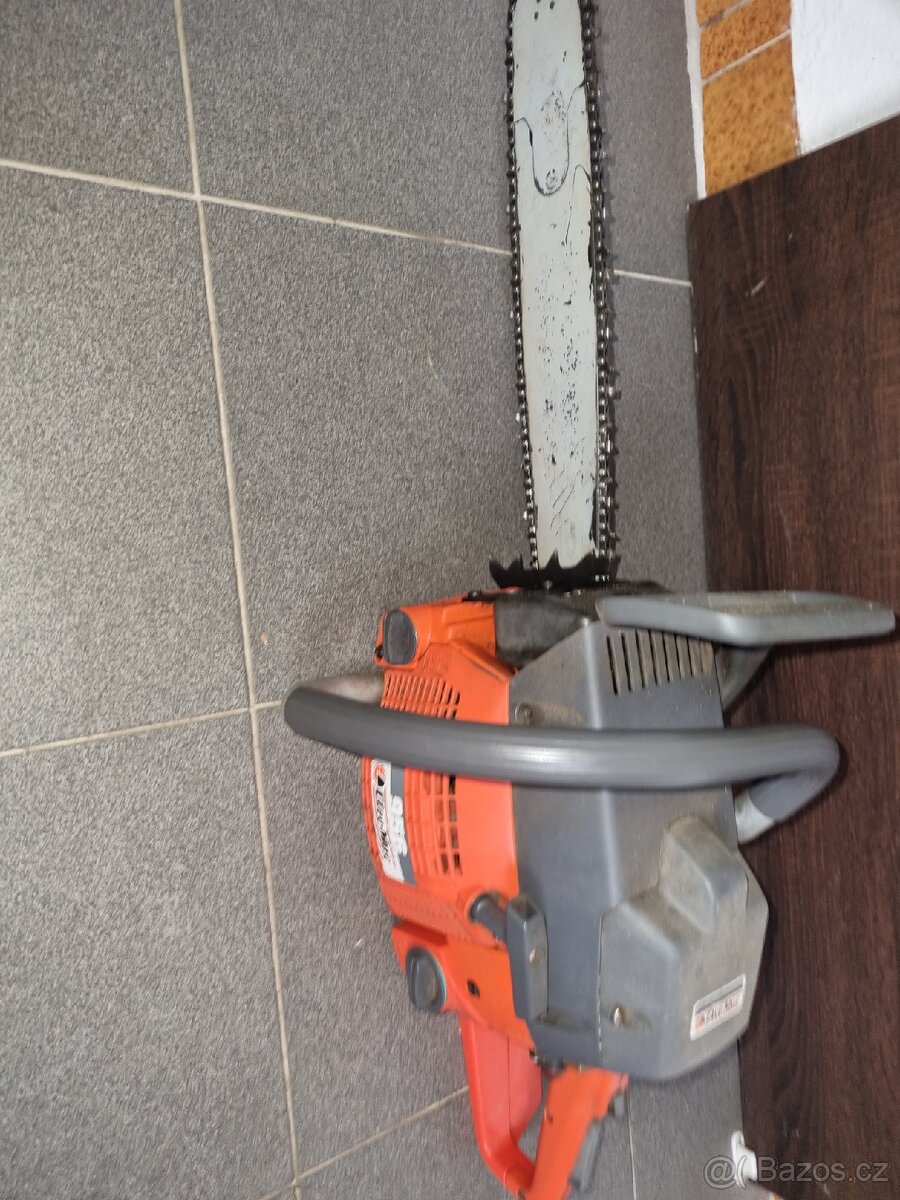 Prodám motorovou pilu OLEO - MAC. - 2