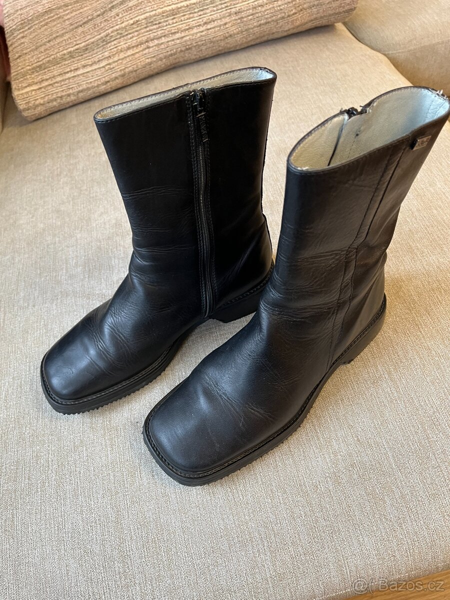Kožené kozačky zn. Vaga Bond - 2
