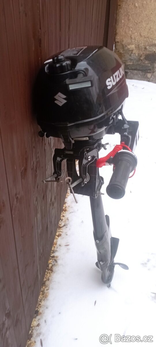 Suzuki 2,5 hp - 2