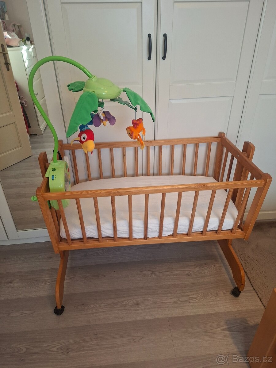 Dřevěná kolébka - 2