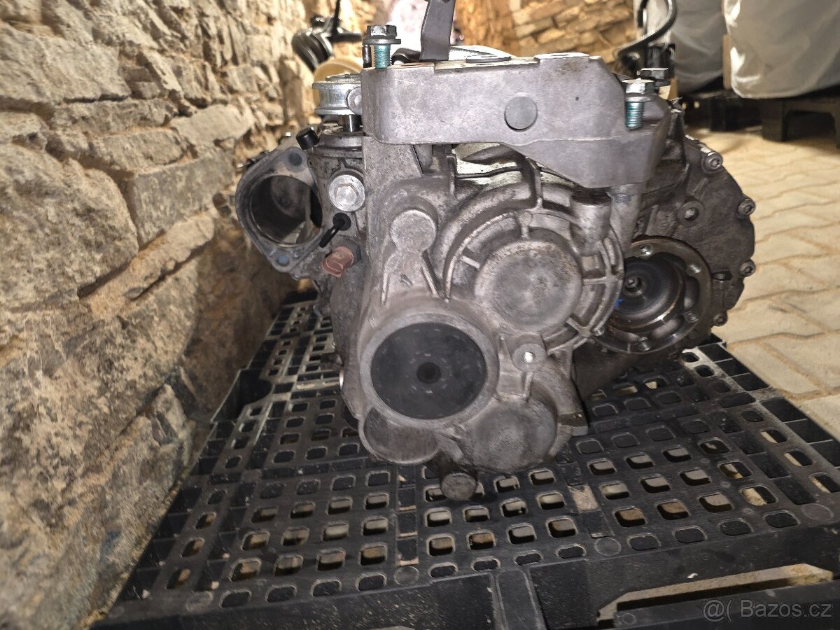 Prodám převodovku z Octavie 2 RS - benzín - 2