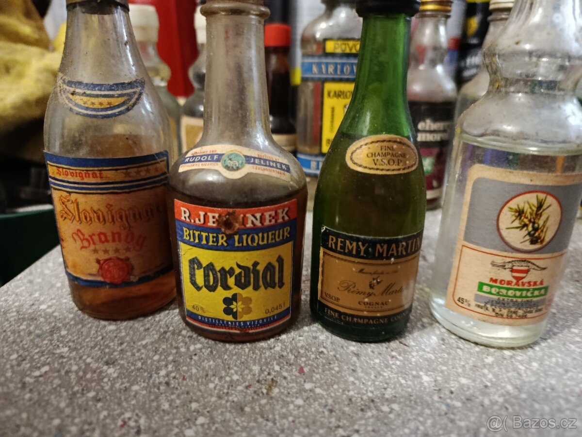 Lahvičky alkohol - 2