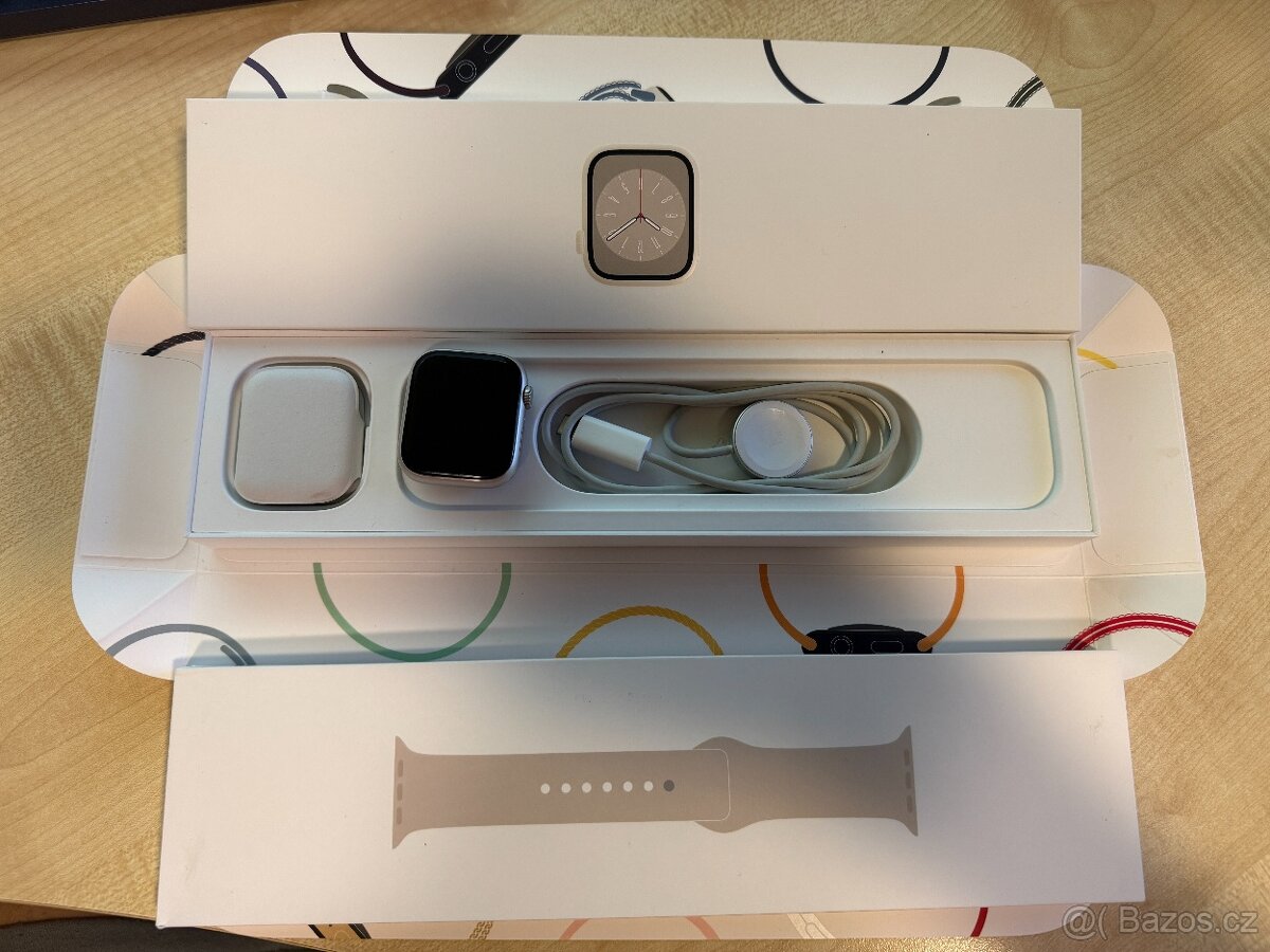 Apple watch 8 45mm silver - 2