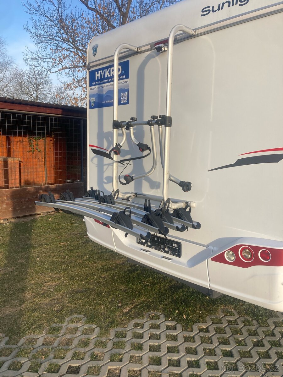 Nosič kol Thule - 2