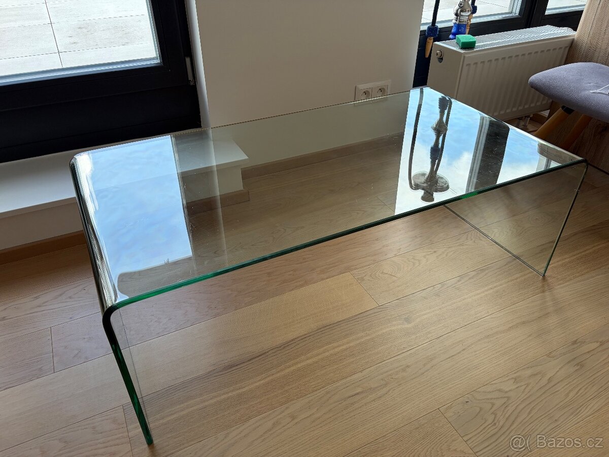 Skleněný konferenční stolek - 2