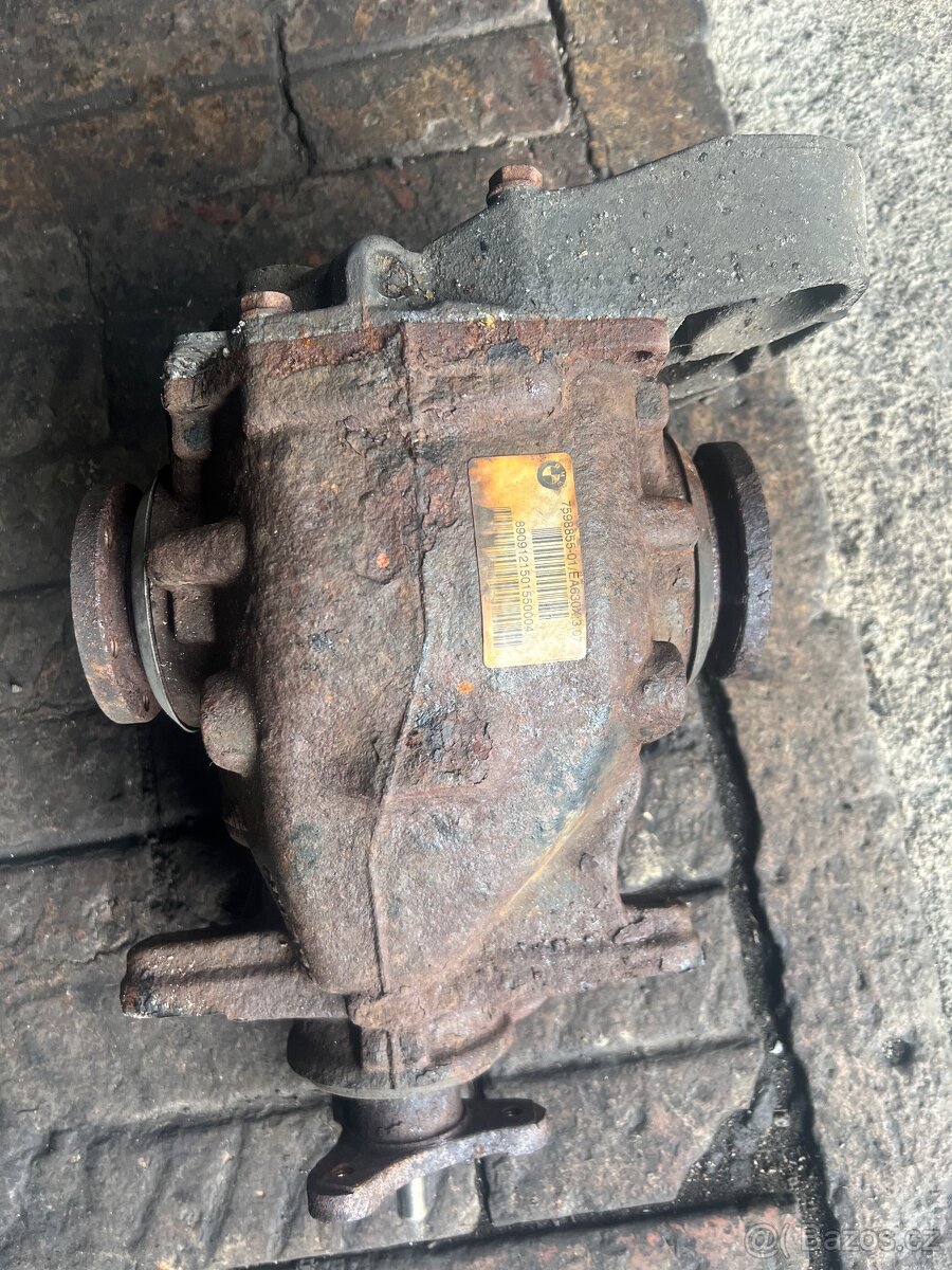 BMW e81 e90 diferenciál 7598855-01 3,07 - 2