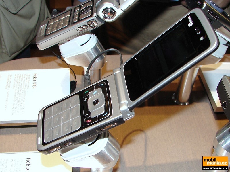 Sháním N75/N76/jiné véčko Nokia - 2