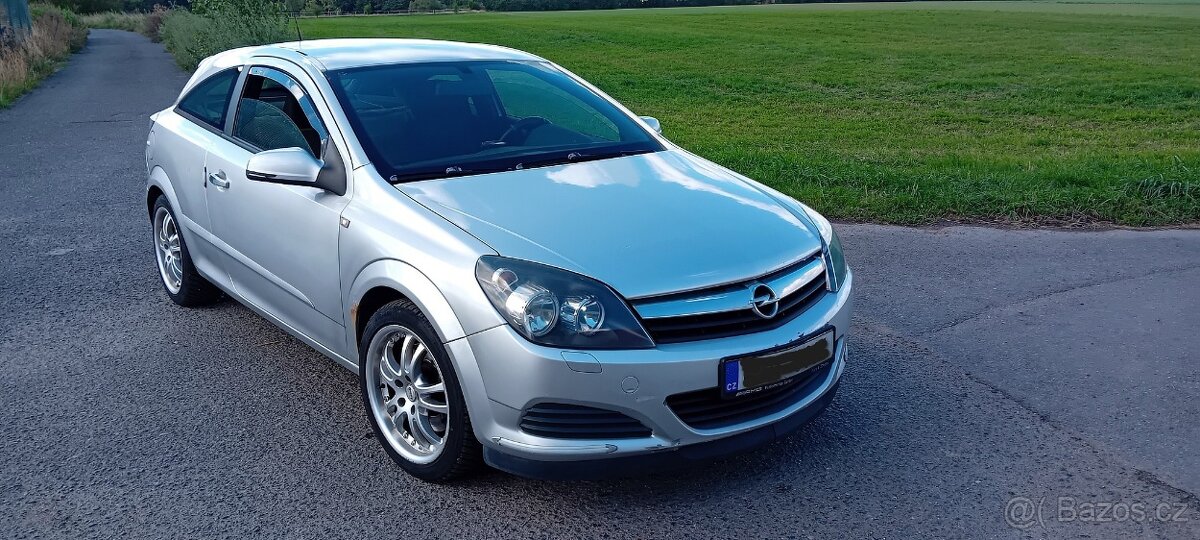 Opel Astra GTC 1.9 Cdti - 88Kw - 2