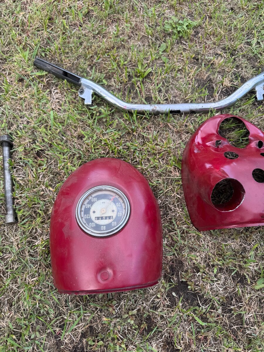 Jawa ČZ malá kývačka - 2