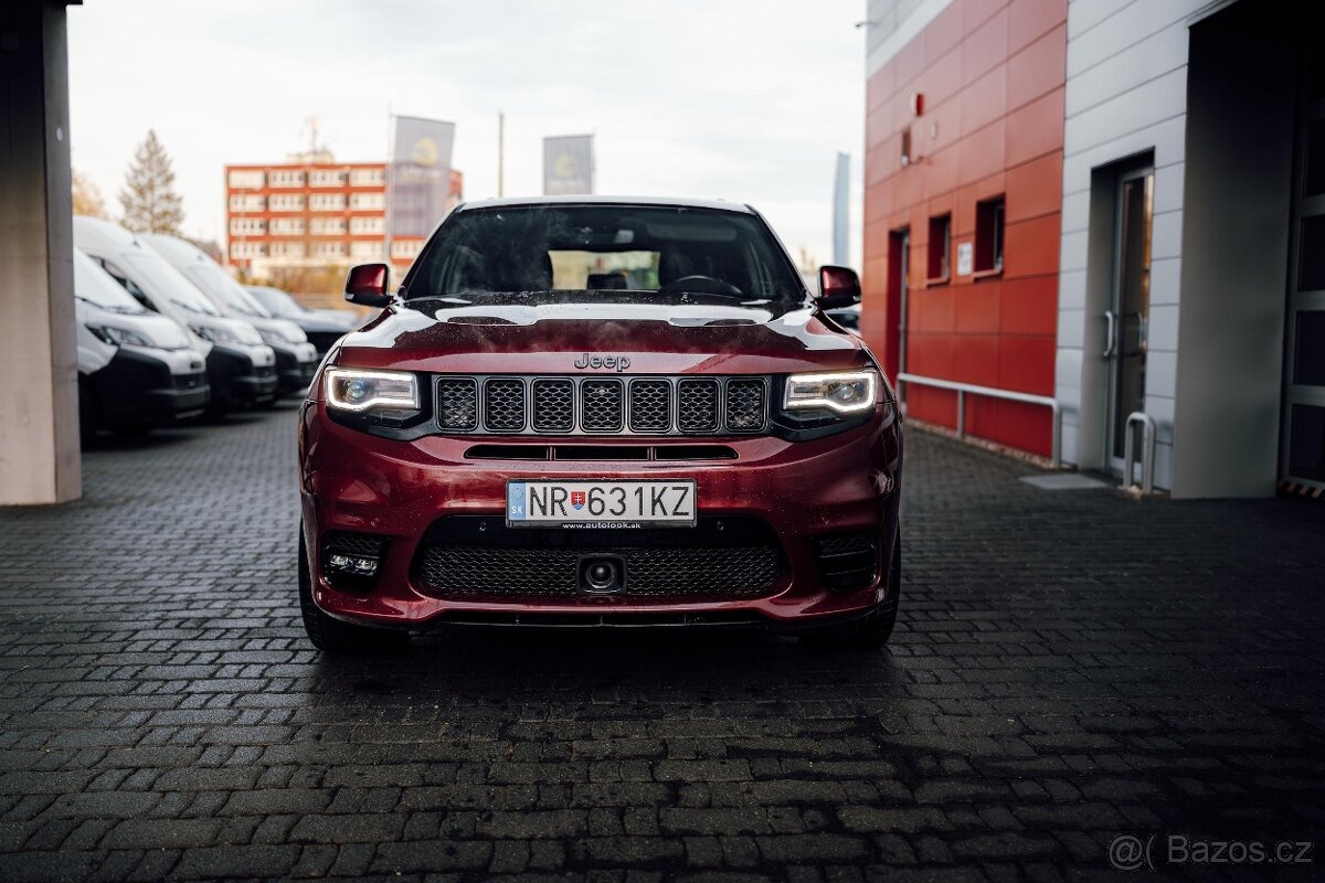 JEEP GRAND CHEROKEE SRT 6.4 HEMI V8 - 2