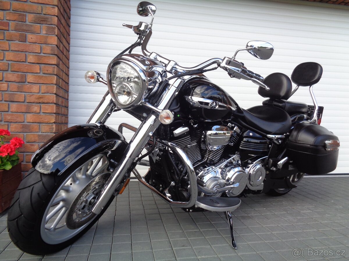 YAMAHA XV 1900 Midnight Star, 2013. Top stav. - 2