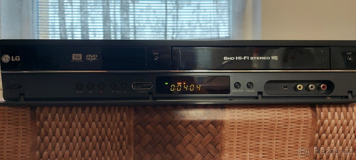 COMBO LG RC388/ZÁZNAM Z VHS NA DVD/ - 2