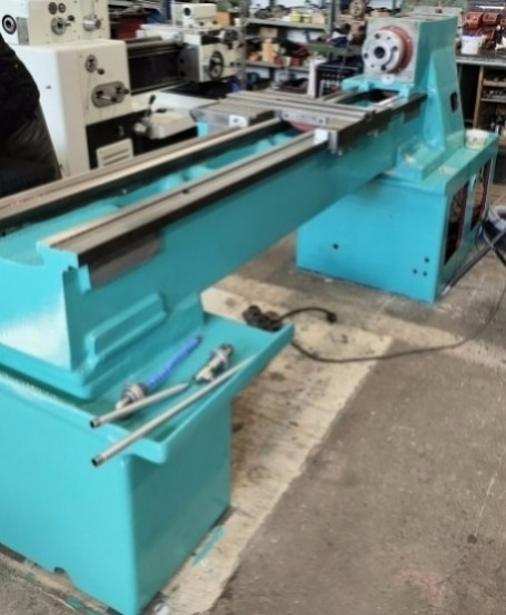 Generálně opravený soustruh SV 18 RD/1250 z roku 2025 - 2