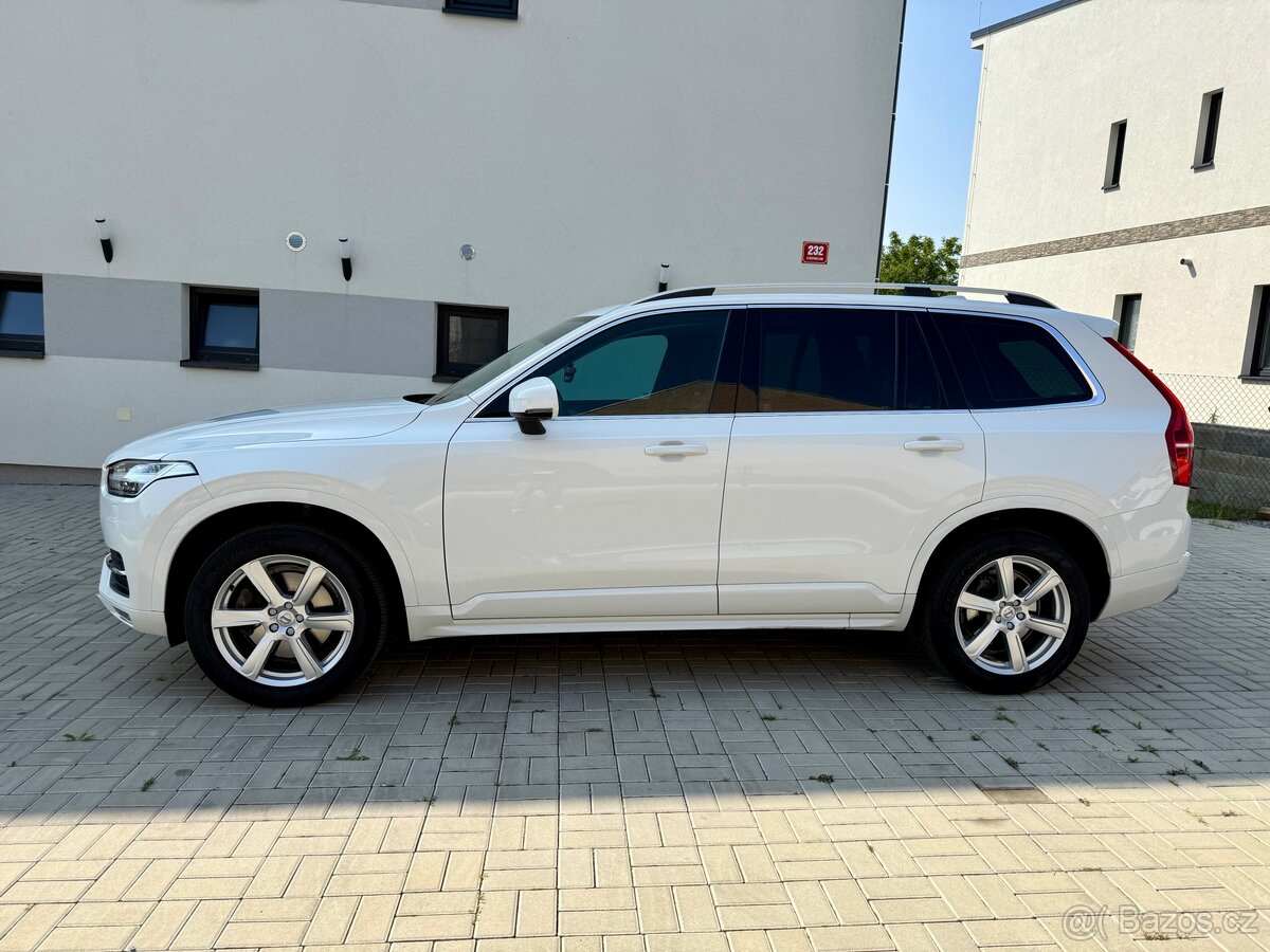 Volvo XC90 D5 servisováno ČR. DPH - 2
