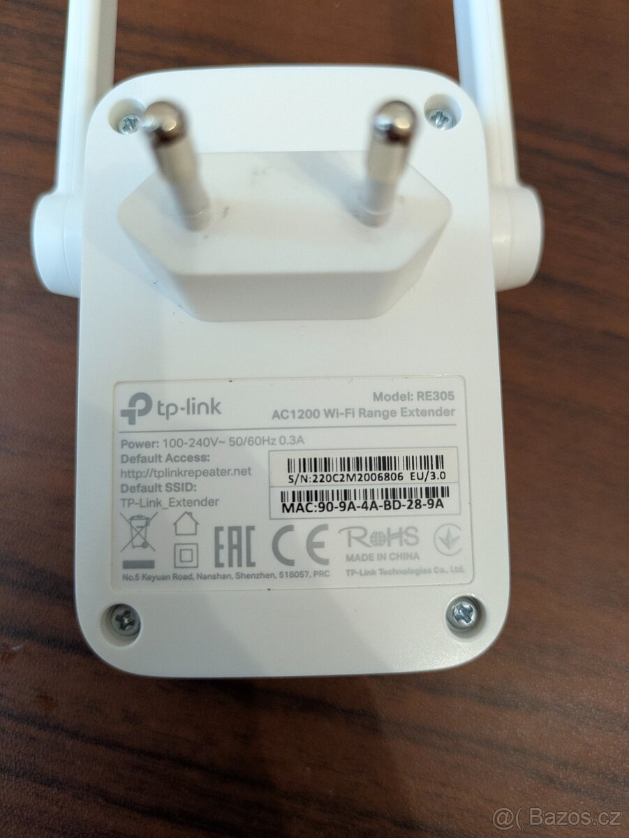 TP-Link RE305 Wi-Fi Extender - 2