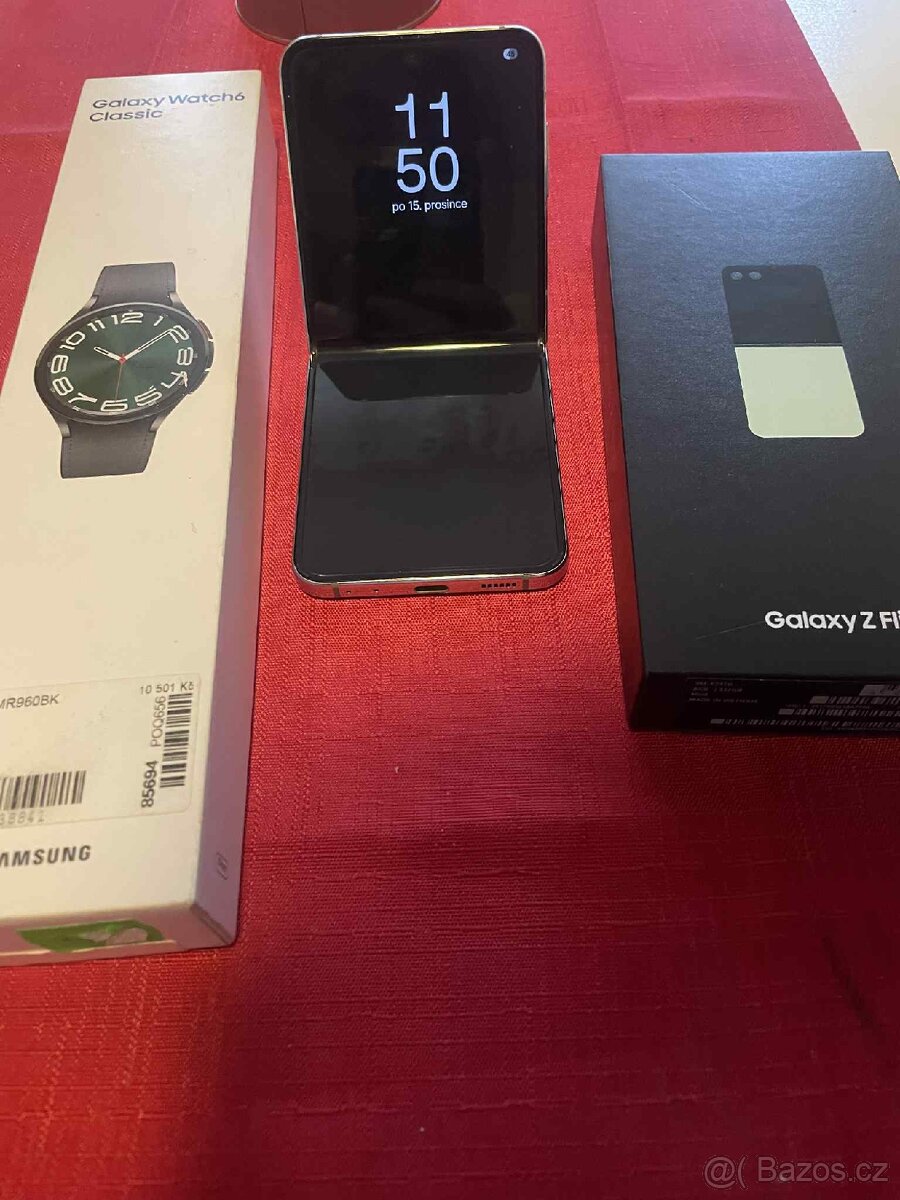 Samsung Z Flip 5 - 2