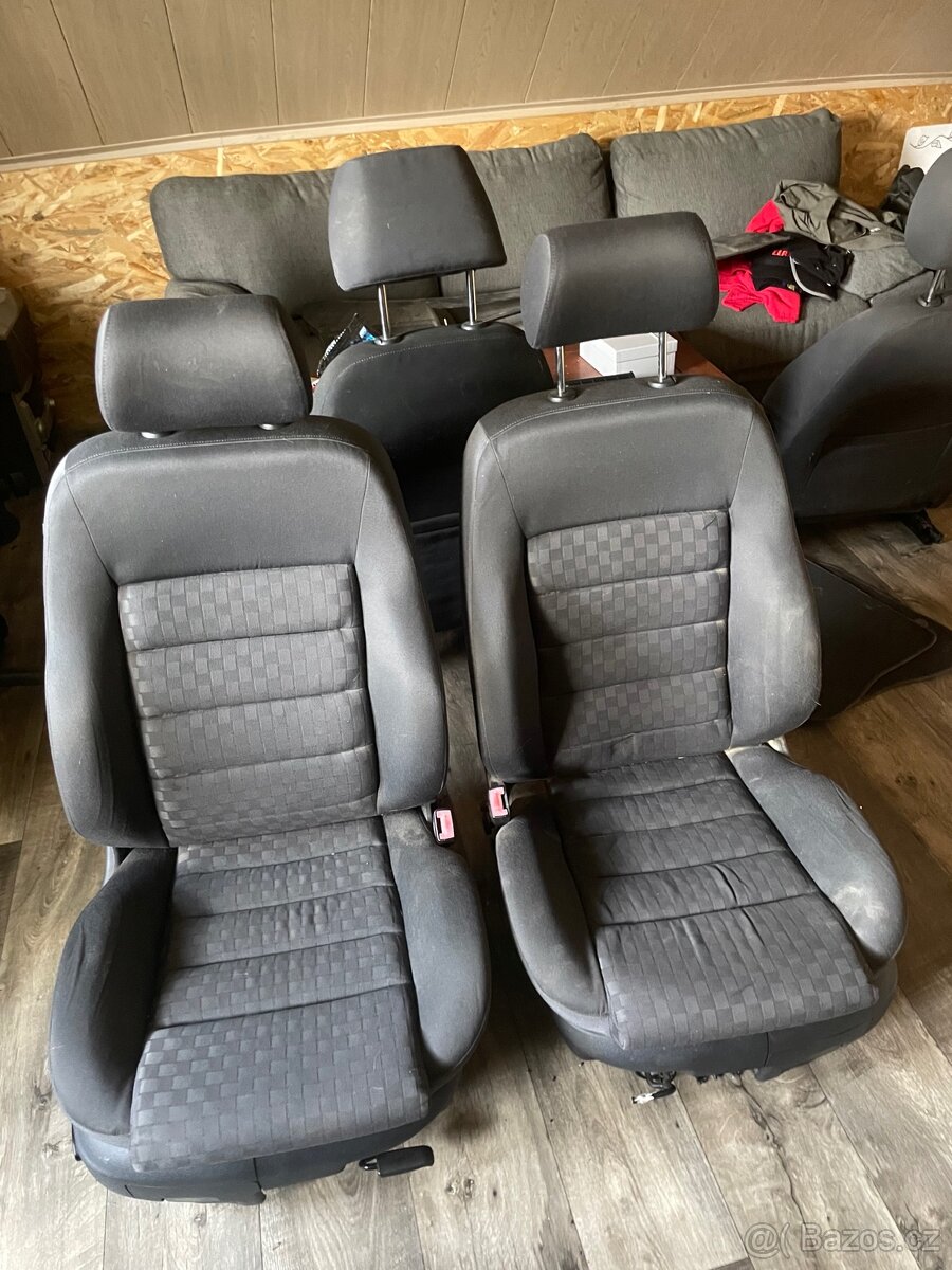 Sedačky Audi A6 C5 - 2