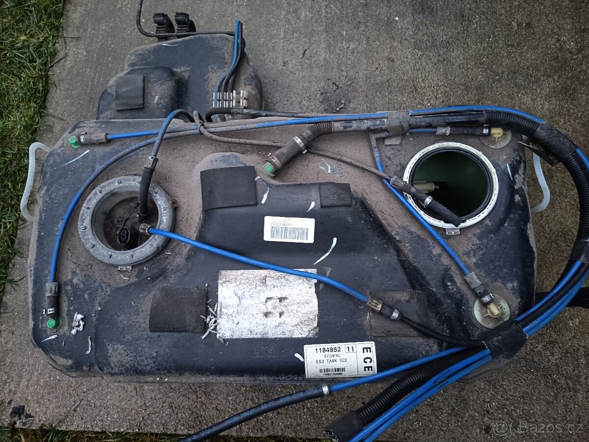 Nádrž BMW X5 e53 - 2