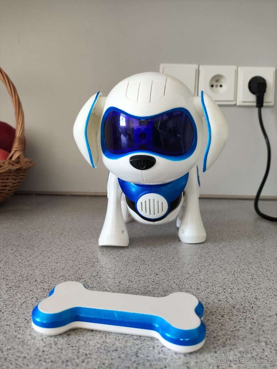 chodící a mluvící pejsek - 2