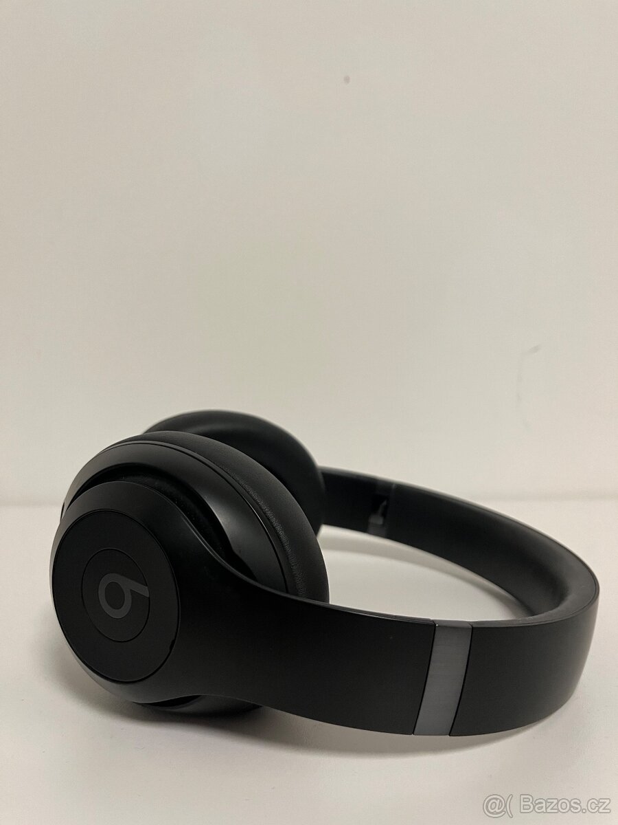 Beats By Dre Studio Pro (Černé) - 2