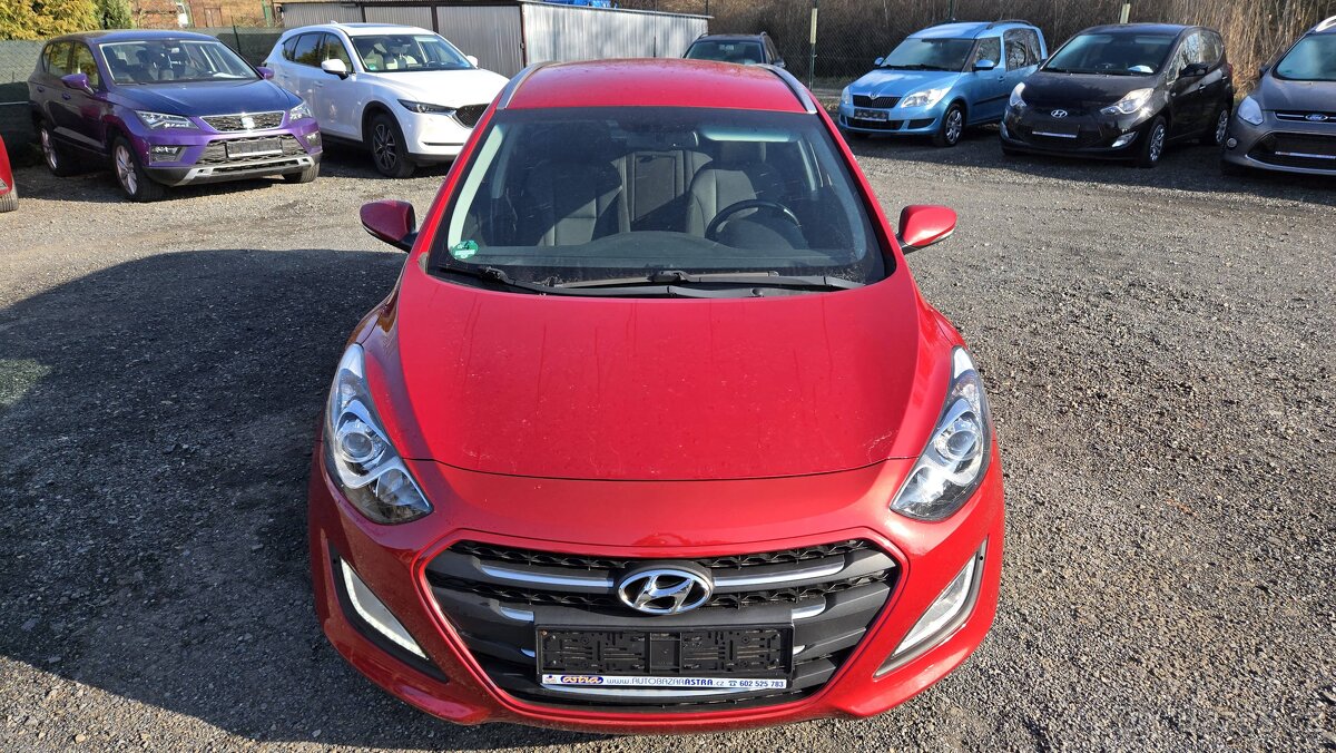 HYUNDAI i30 1.6GDI STYLE 99KW - 2