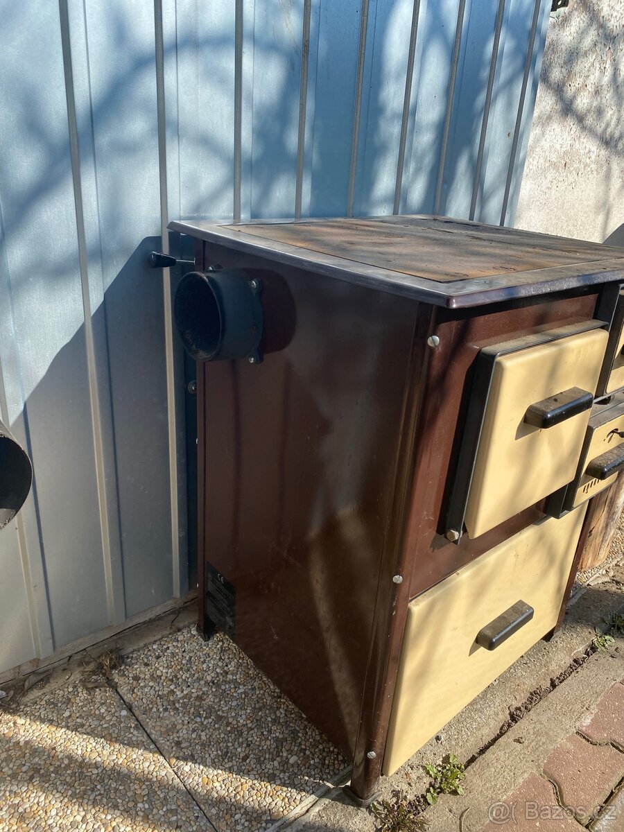 Prodám kamna s troubou - 2