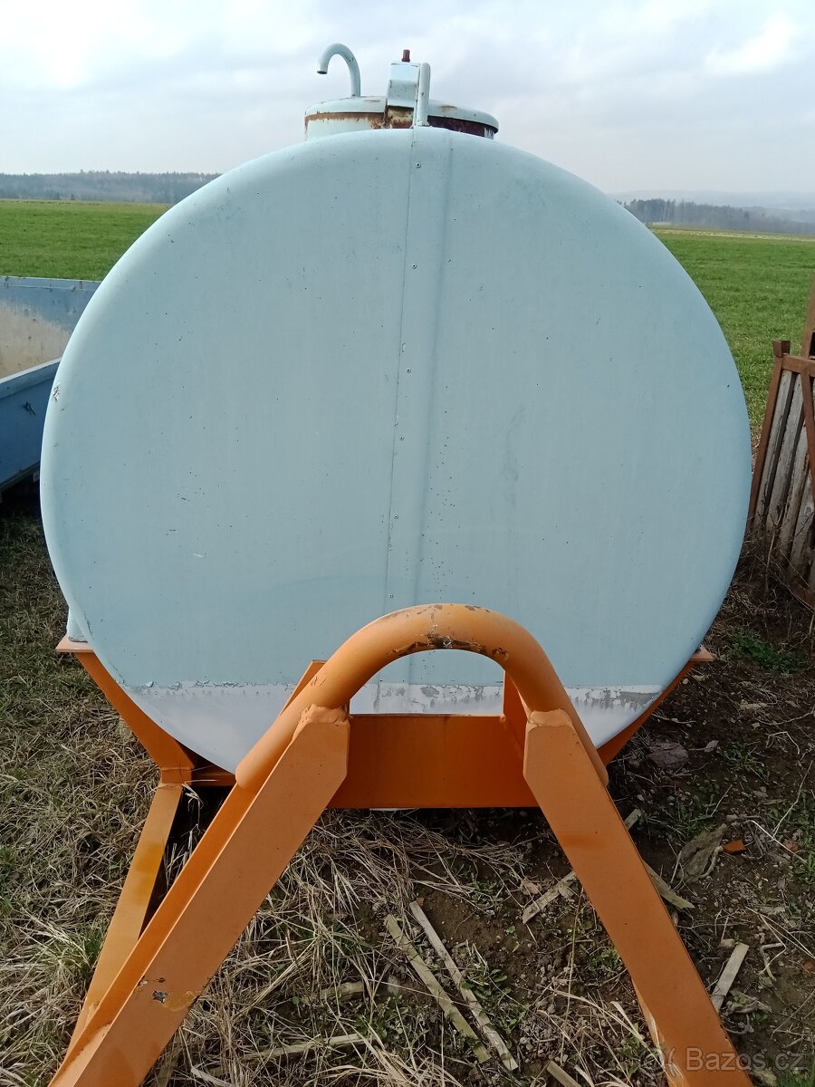 Cisterna 2 m3 - 2