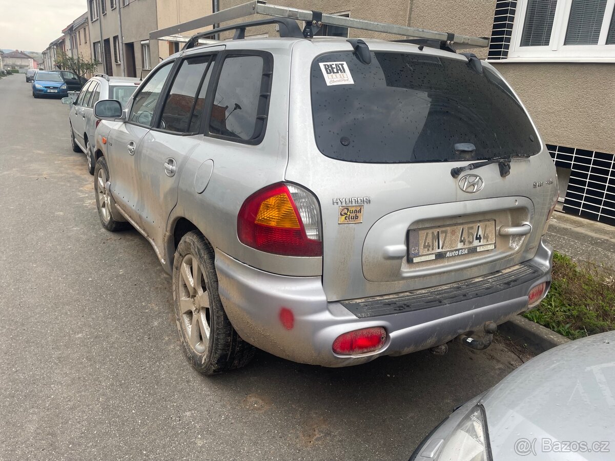 Hyundai Santa Fe - 2