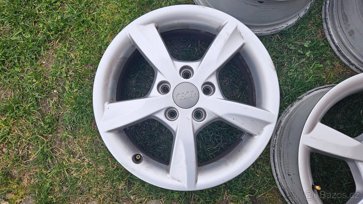 Sada Alu Disků 5x112 R16 Audi A3 - 2