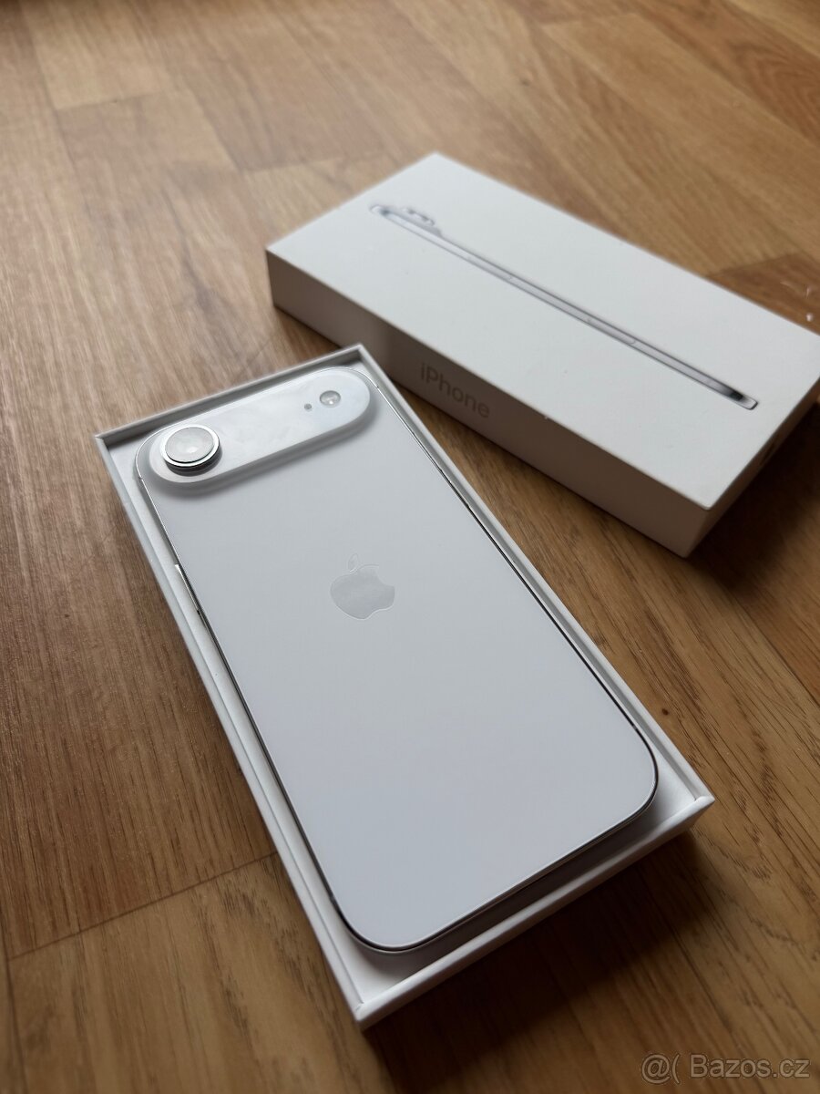 Apple iPhone Air 256GB bílý - 2