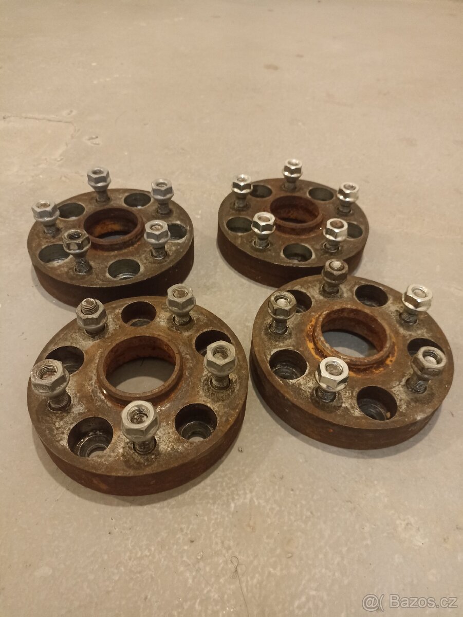 Rozšiřovací podložky 5x114,3mm - 2