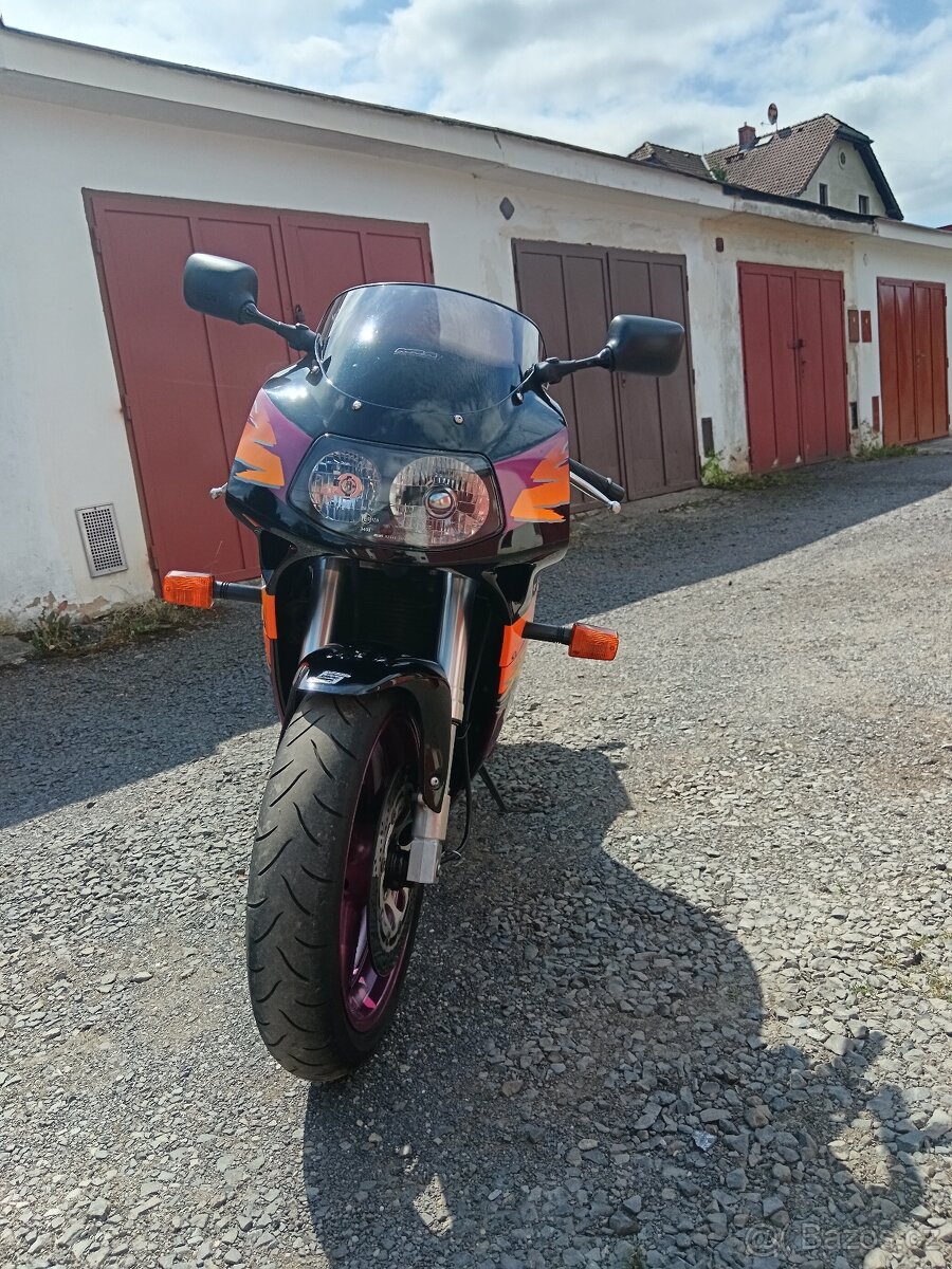 Suzuki GSX-R 750w - 2