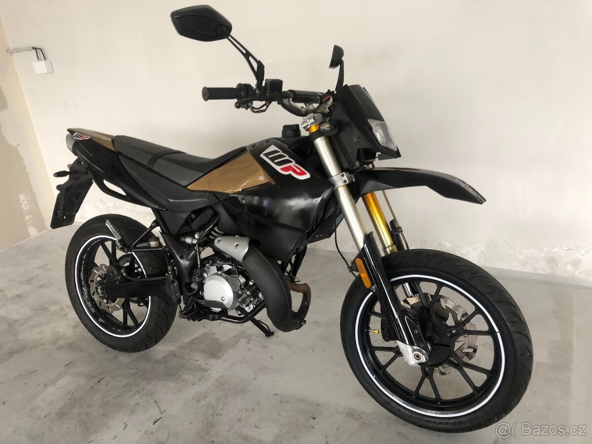 Generic Supermoto 50 - 2