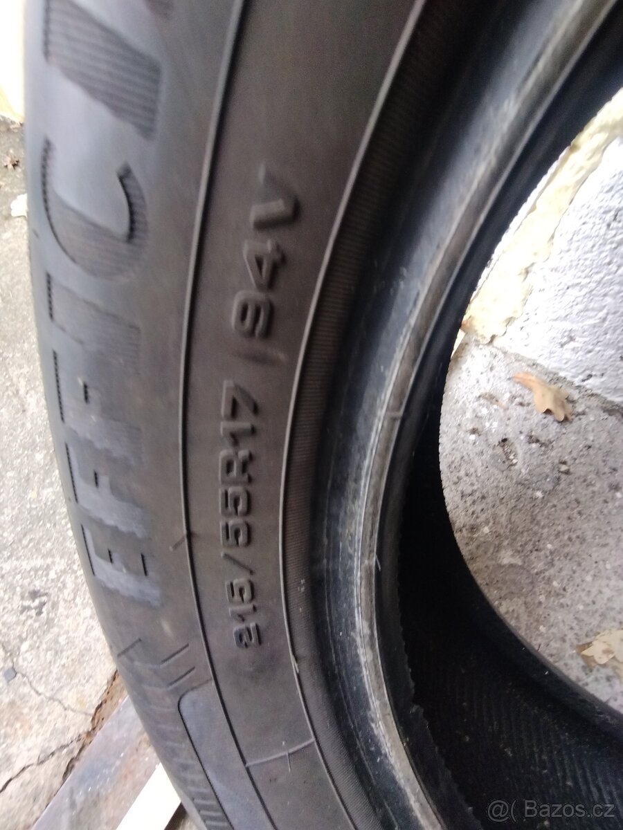 Letní pneu Goodyear 215/55/17 - 2
