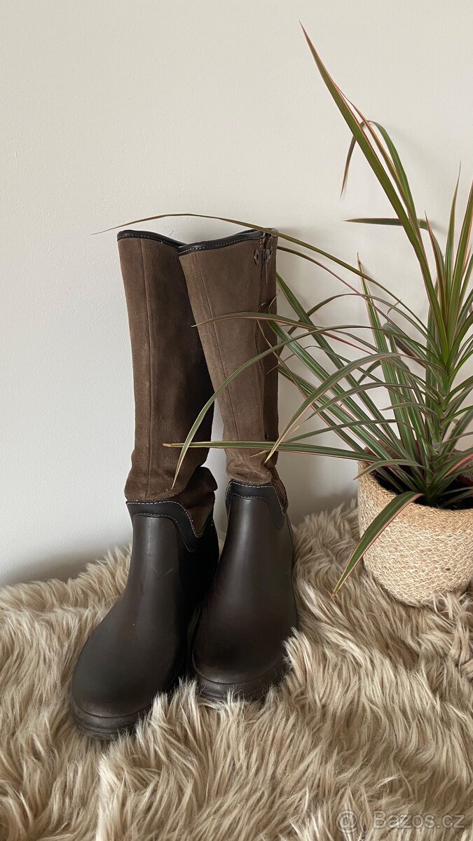 Hnědé kožené kozačky s bočním zipem vel.36 - 2