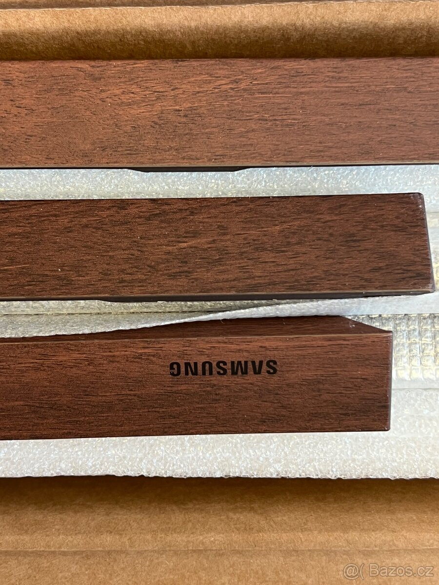 Samsung the Frame nový rámeček hnědé dřevo - 2