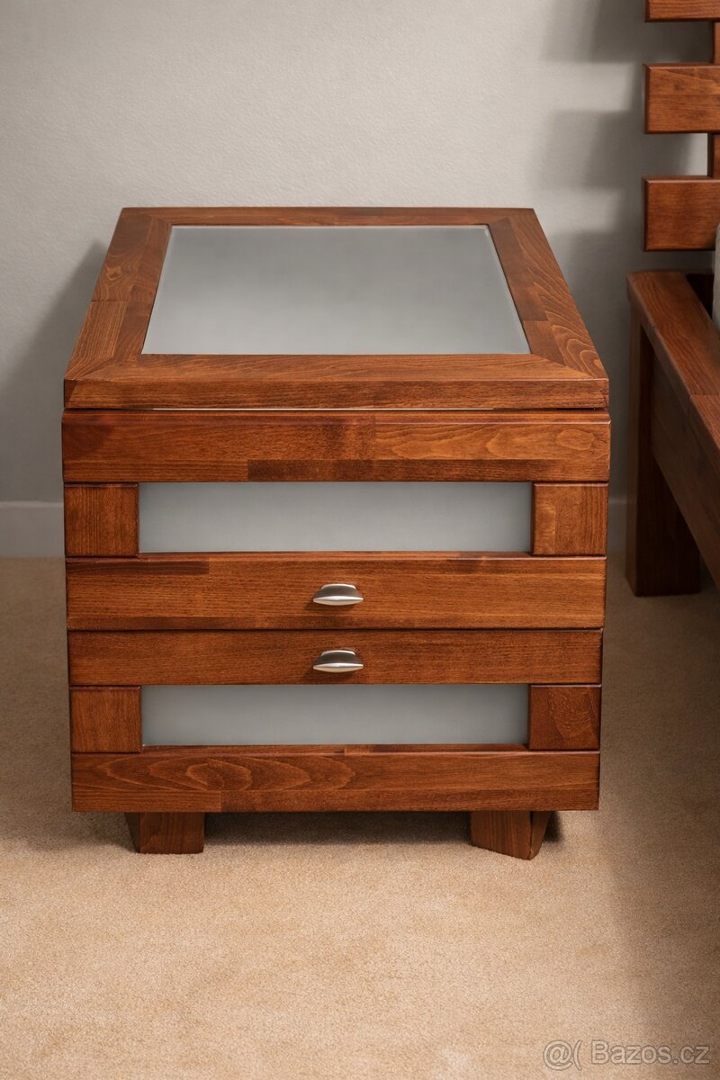 Kvalitní masivní ložnice - 2