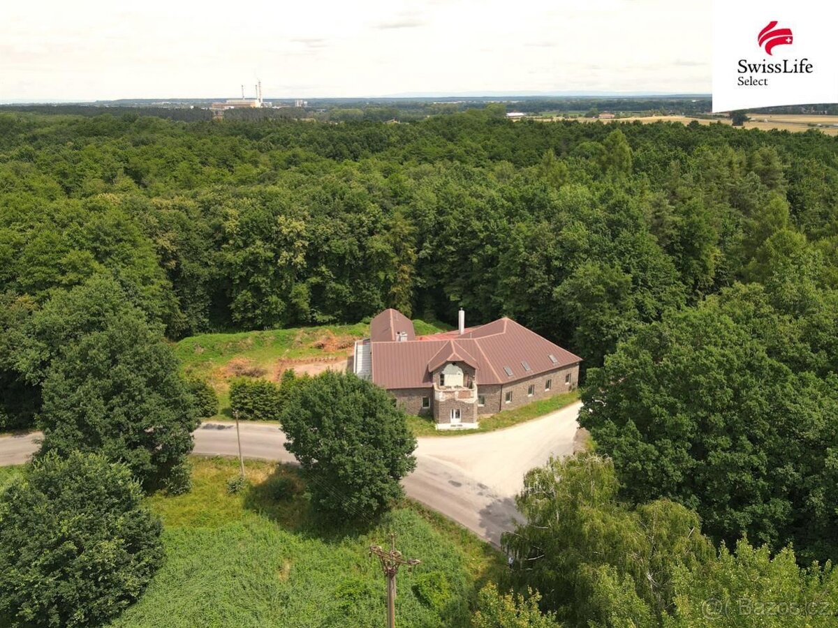 Prodej obchodního prostoru 850 m2, Čeperka - 2