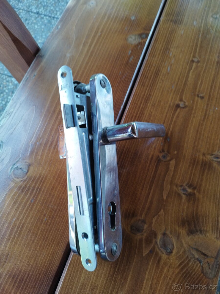 Dveřní kování venkovní - 2