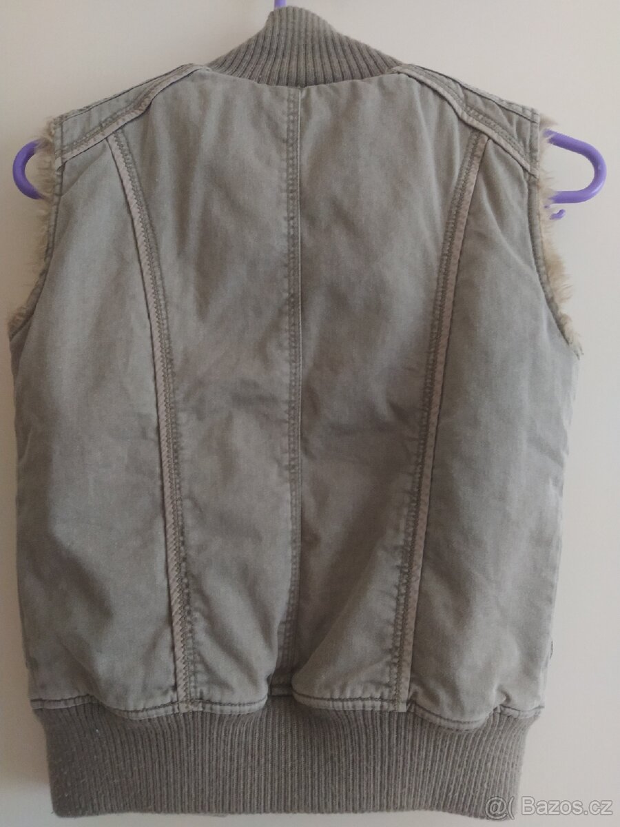 Vesta dětská - 2