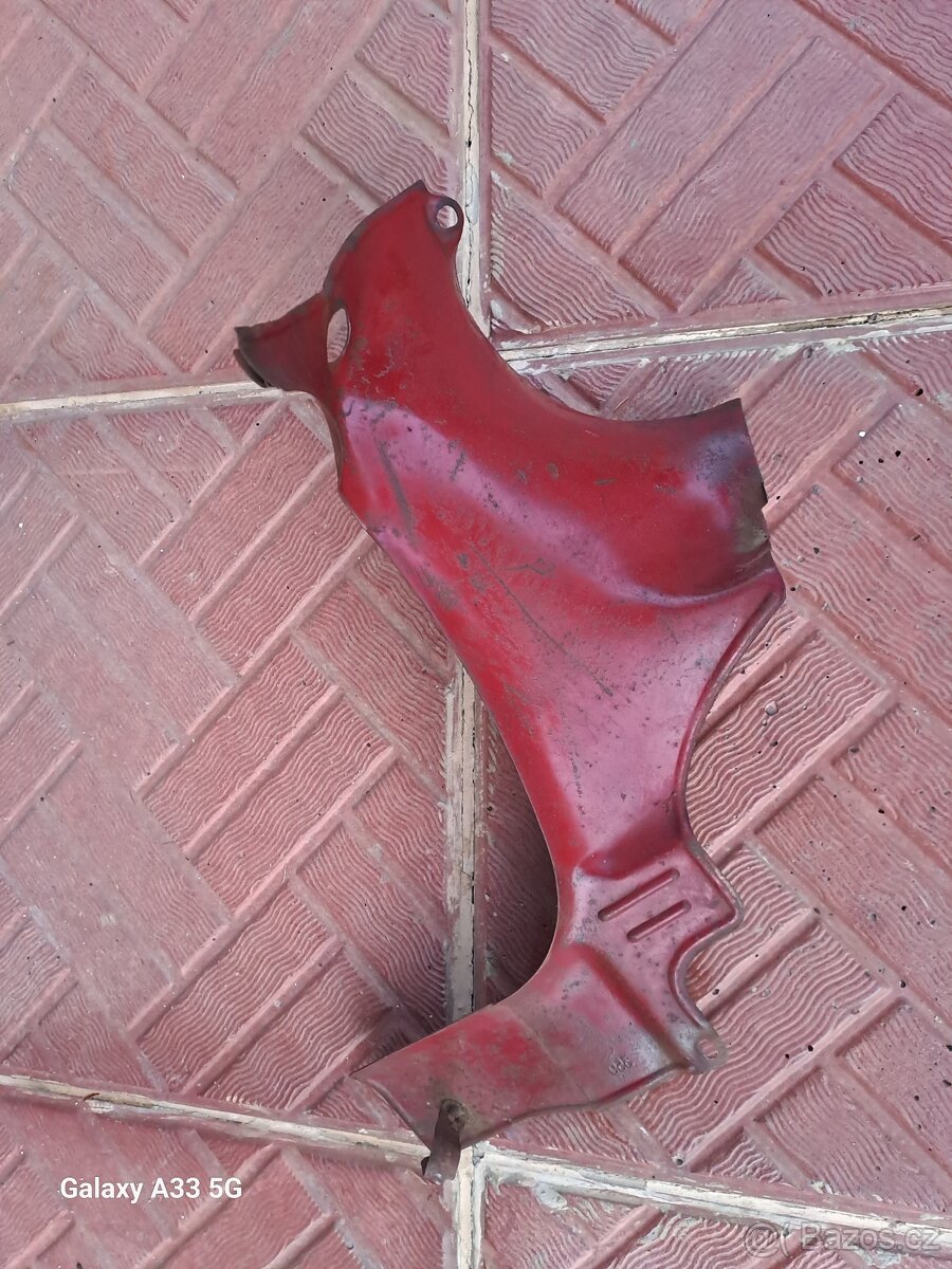 Podsedlový plech - 2