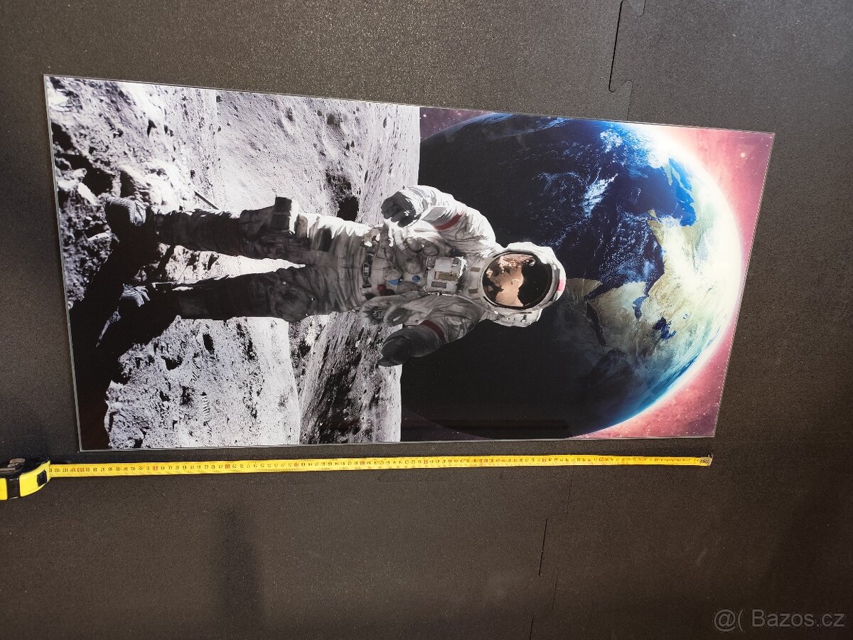 Obraz kosmonauta krytý sklem - 2