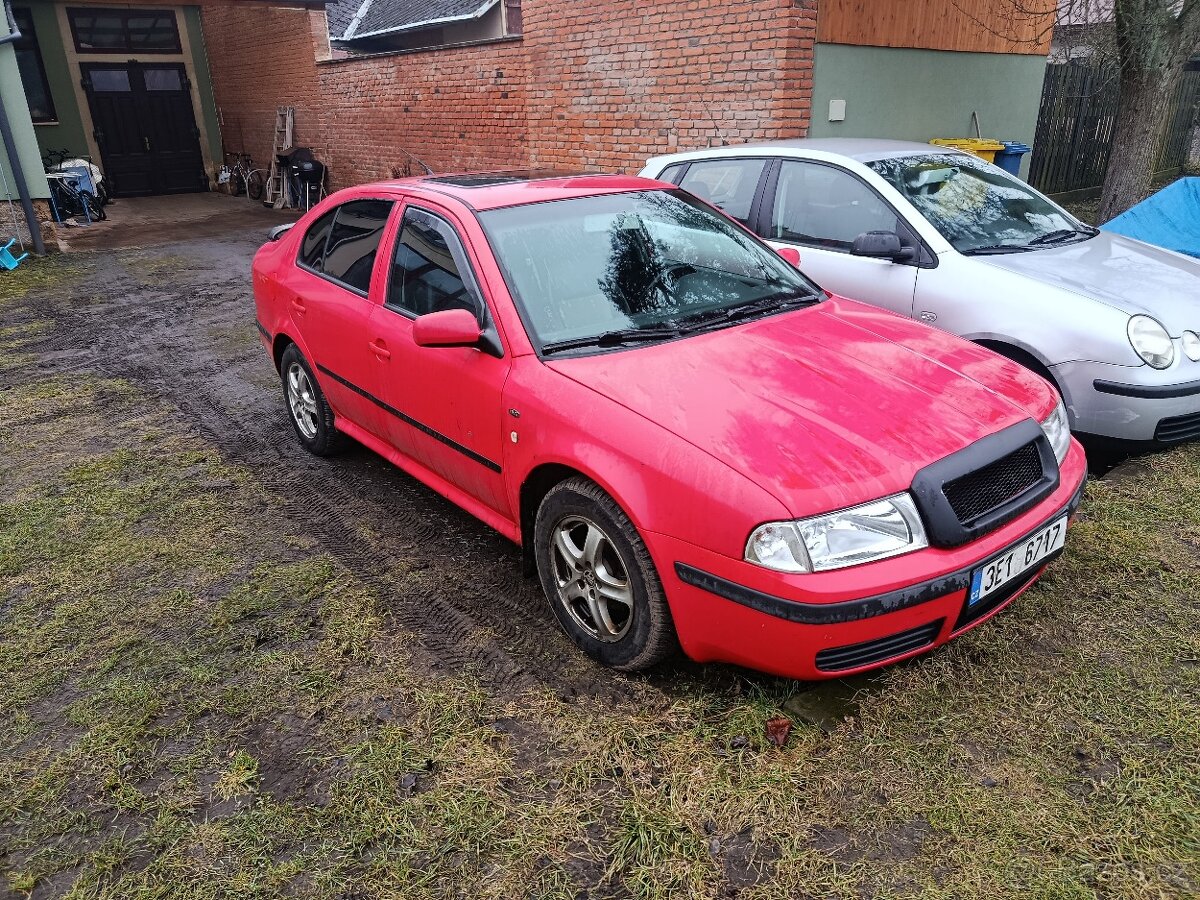 Škoda Octavia 1, 1.6 MPI sedan - 2