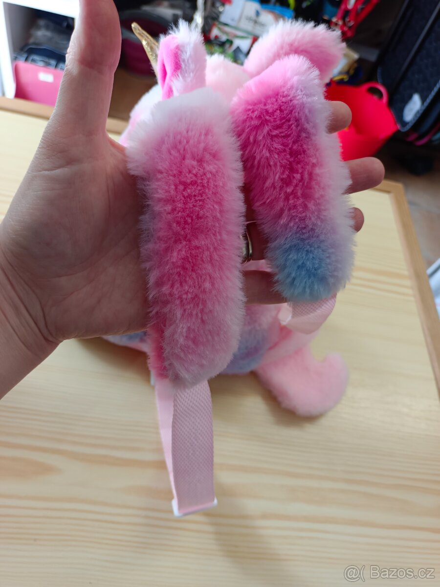 Nový plyšový batůžek Unicorn - 2