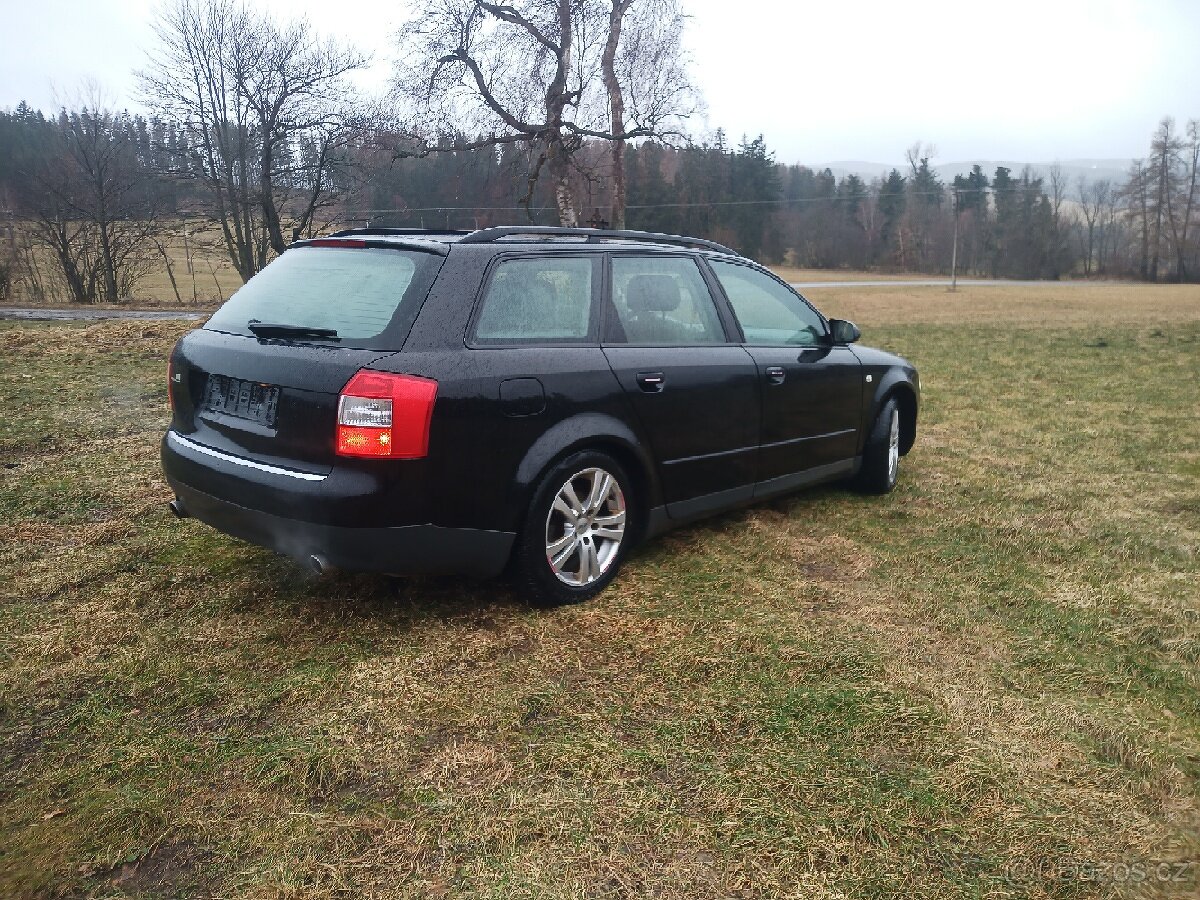 Audi A4 B6 3.0 v6 Quattro - 2