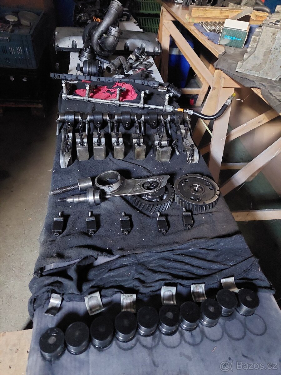 Motor VW T5. 2,5 tdi - 2